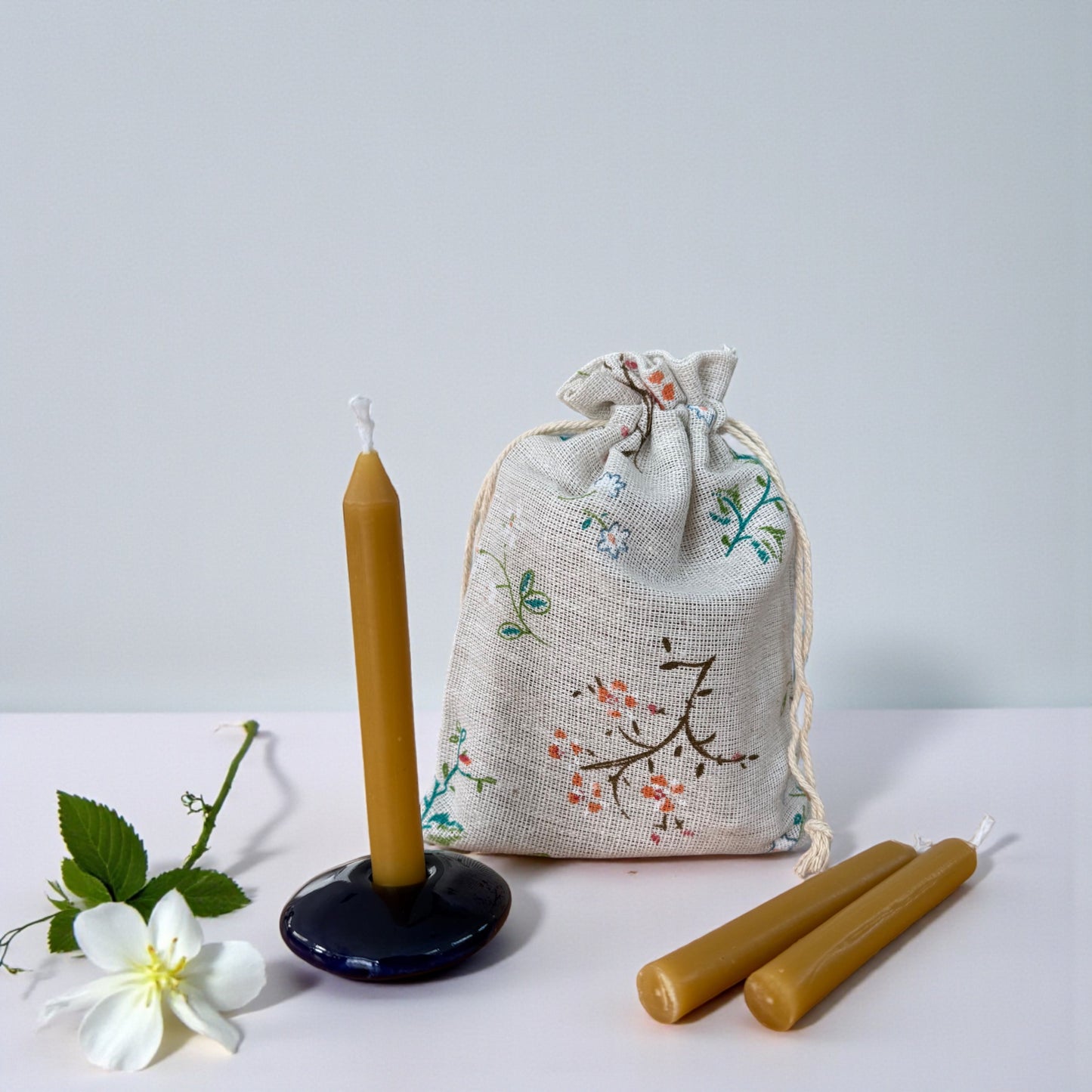 Orthodox Beeswax Prayer Candles – 25 Short 4" Chime Candles in Cloth Pouch, 1/2 inch in diameter
