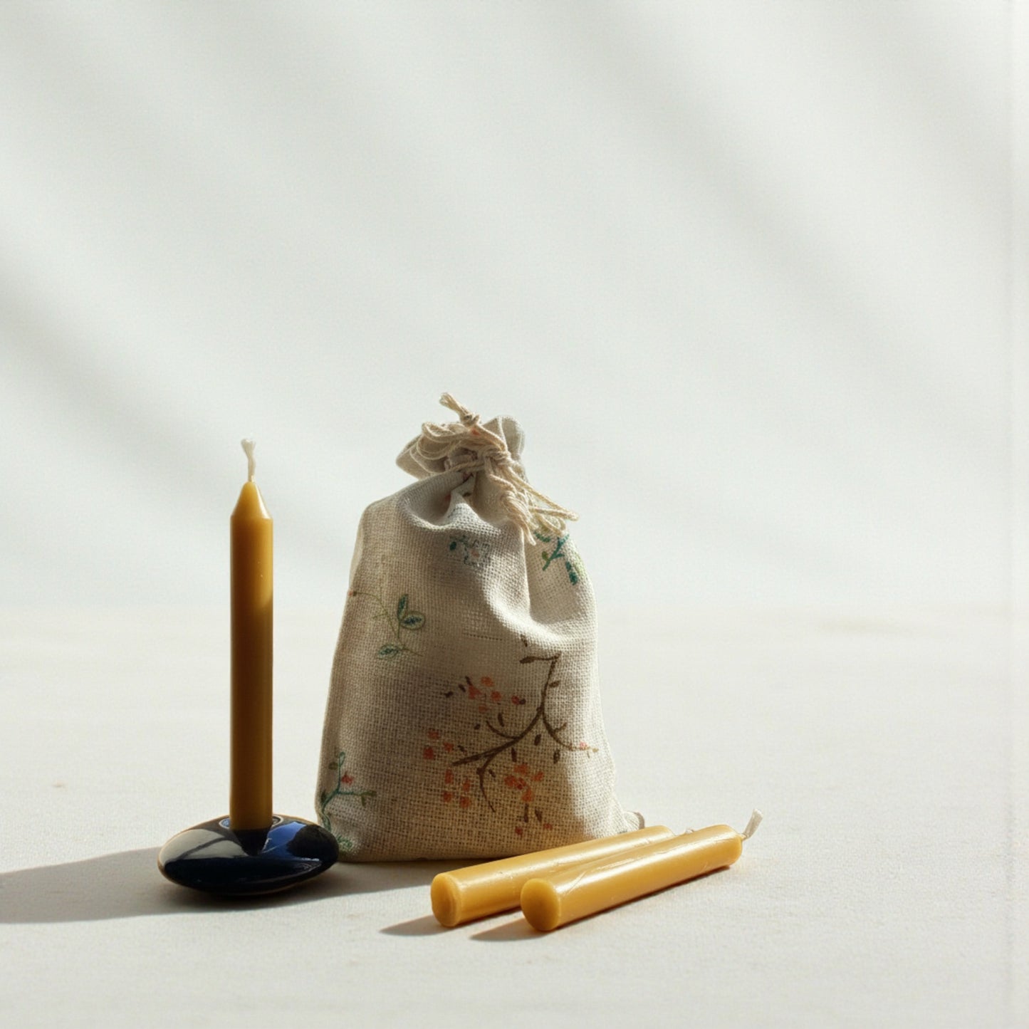 Orthodox Beeswax Prayer Candles – 25 Short 4" Chime Candles in Cloth Pouch, 1/2 inch in diameter